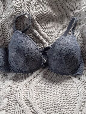 Lace Push-Up Bra - Gray